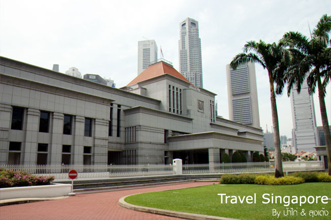 เดินเล่นชมสถานที่สำคัญของสิงค์โปร์ที่ The Padang ย่าน City Hall